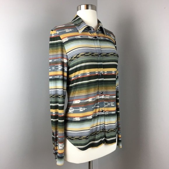 Double D Ranch | Western Style Button Up - Picture 2 of 7